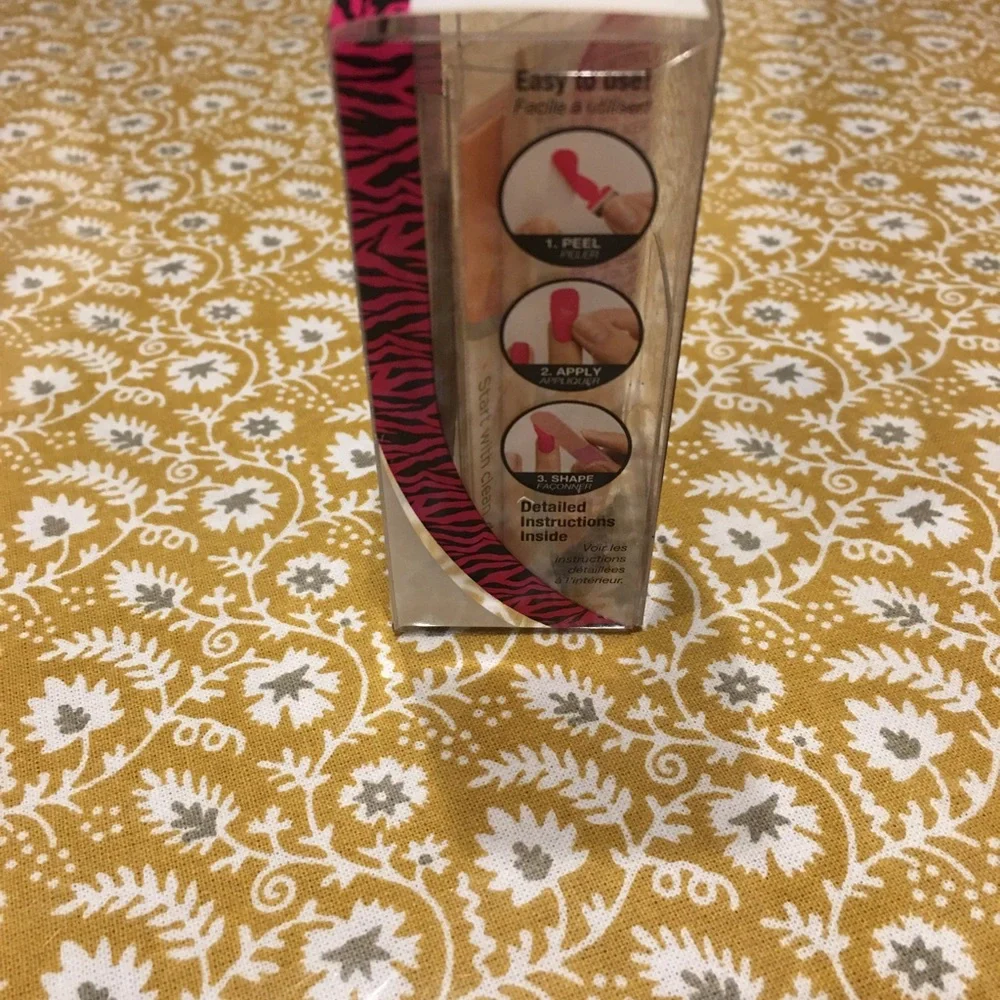 NIB  Sally Hansen SALON effects Real Nail Polish Strips 440 “Animal Instinct” - Picture 4 of 5